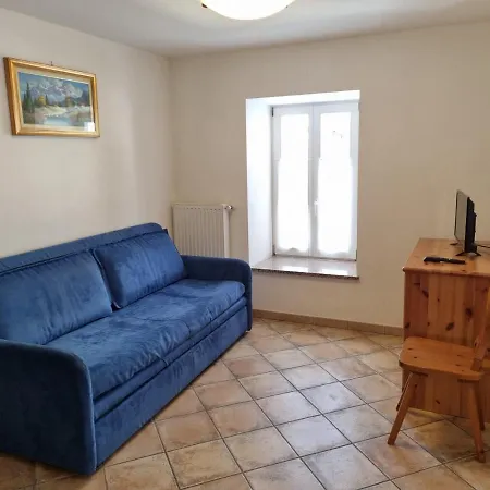 Chenina Апартаменти *