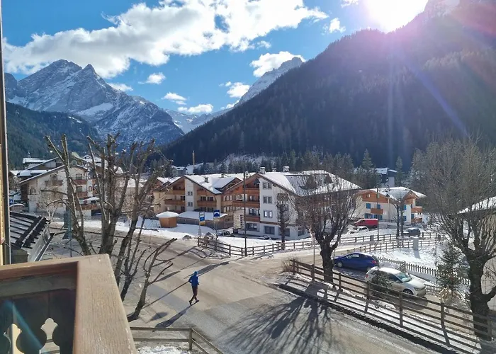 Chenina Канацеї